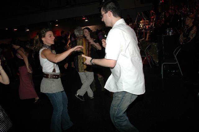 min 2007 11 10 fous swing 217